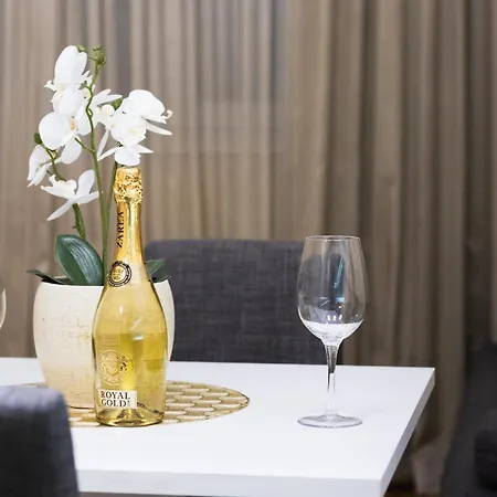 Apartamento Angelina Lux With Garage *